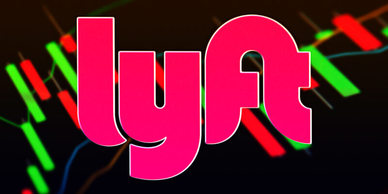 LYFT Stock Forming Bearish Patterns; Should You Avoid This Stock?